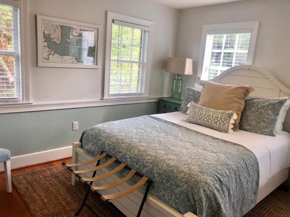 Daybed With Trundle In The Beautiful Ashley Inn 4 Blocks From King St Charleston Luaran gambar