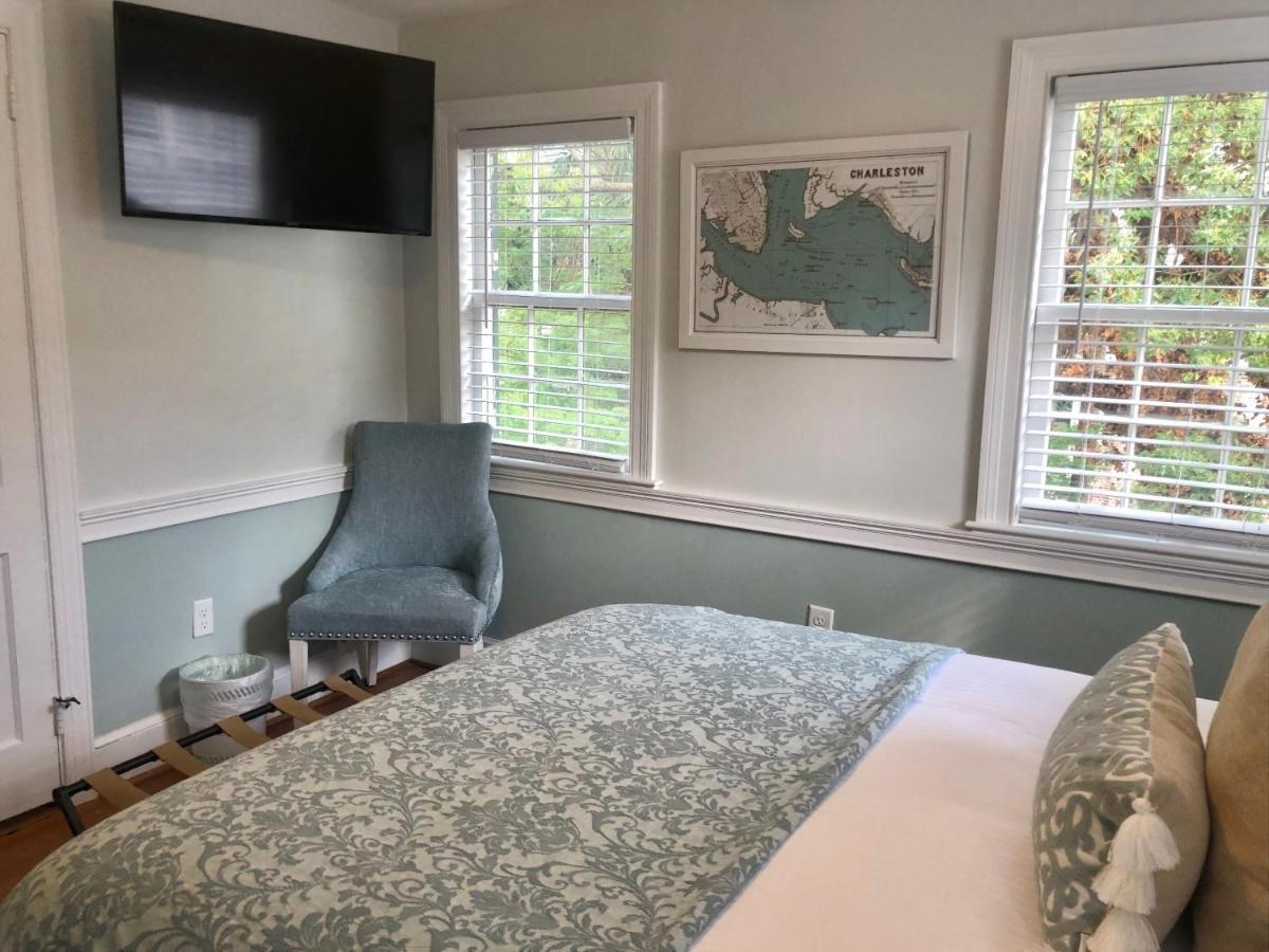 Daybed With Trundle In The Beautiful Ashley Inn 4 Blocks From King St Charleston Luaran gambar