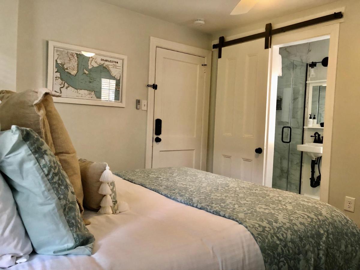 Daybed With Trundle In The Beautiful Ashley Inn 4 Blocks From King St Charleston Luaran gambar