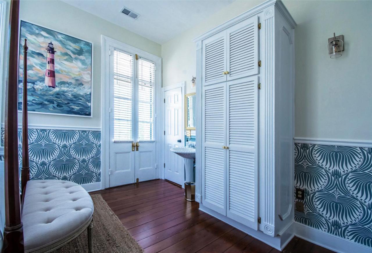 Daybed With Trundle In The Beautiful Ashley Inn 4 Blocks From King St Charleston Luaran gambar