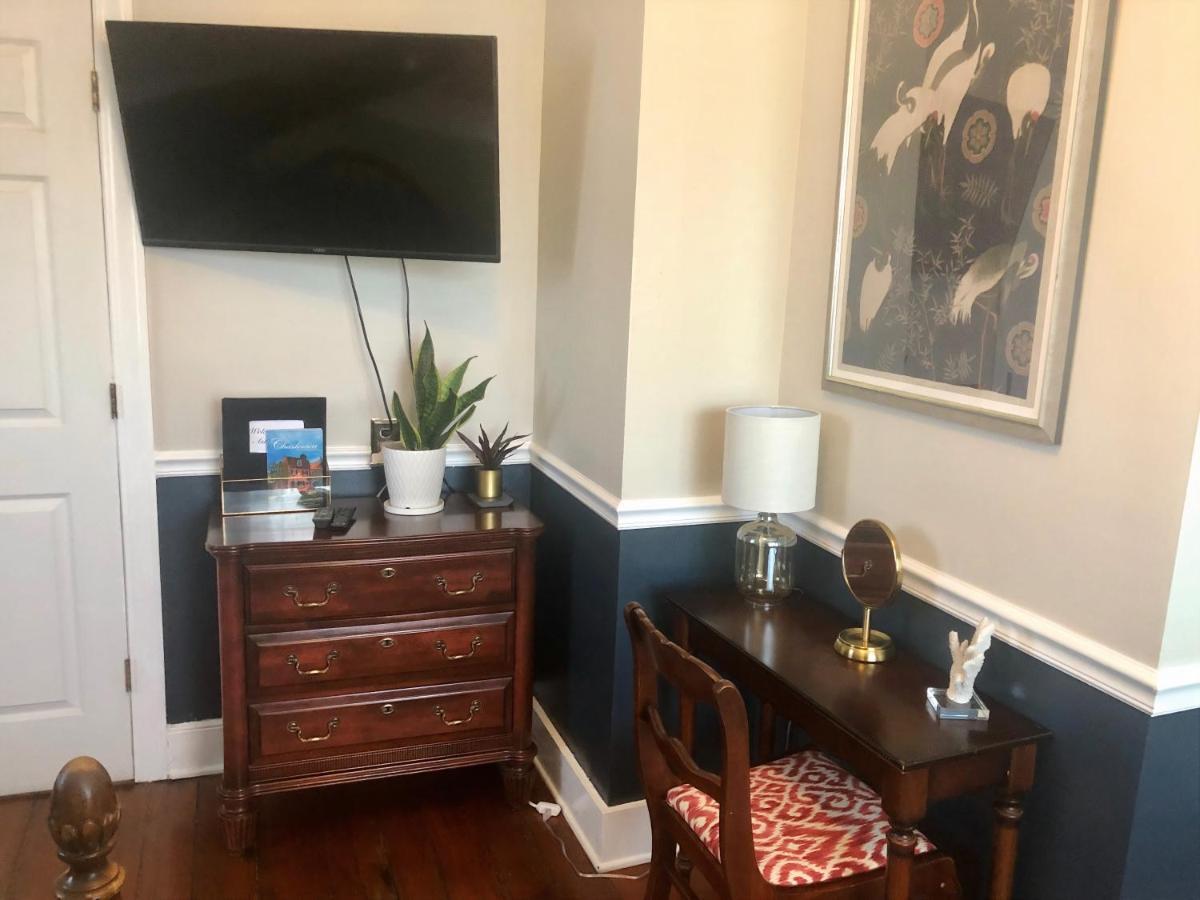 Daybed With Trundle In The Beautiful Ashley Inn 4 Blocks From King St Charleston Luaran gambar