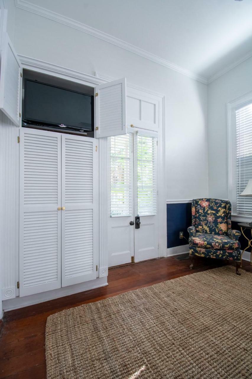 Daybed With Trundle In The Beautiful Ashley Inn 4 Blocks From King St Charleston Luaran gambar