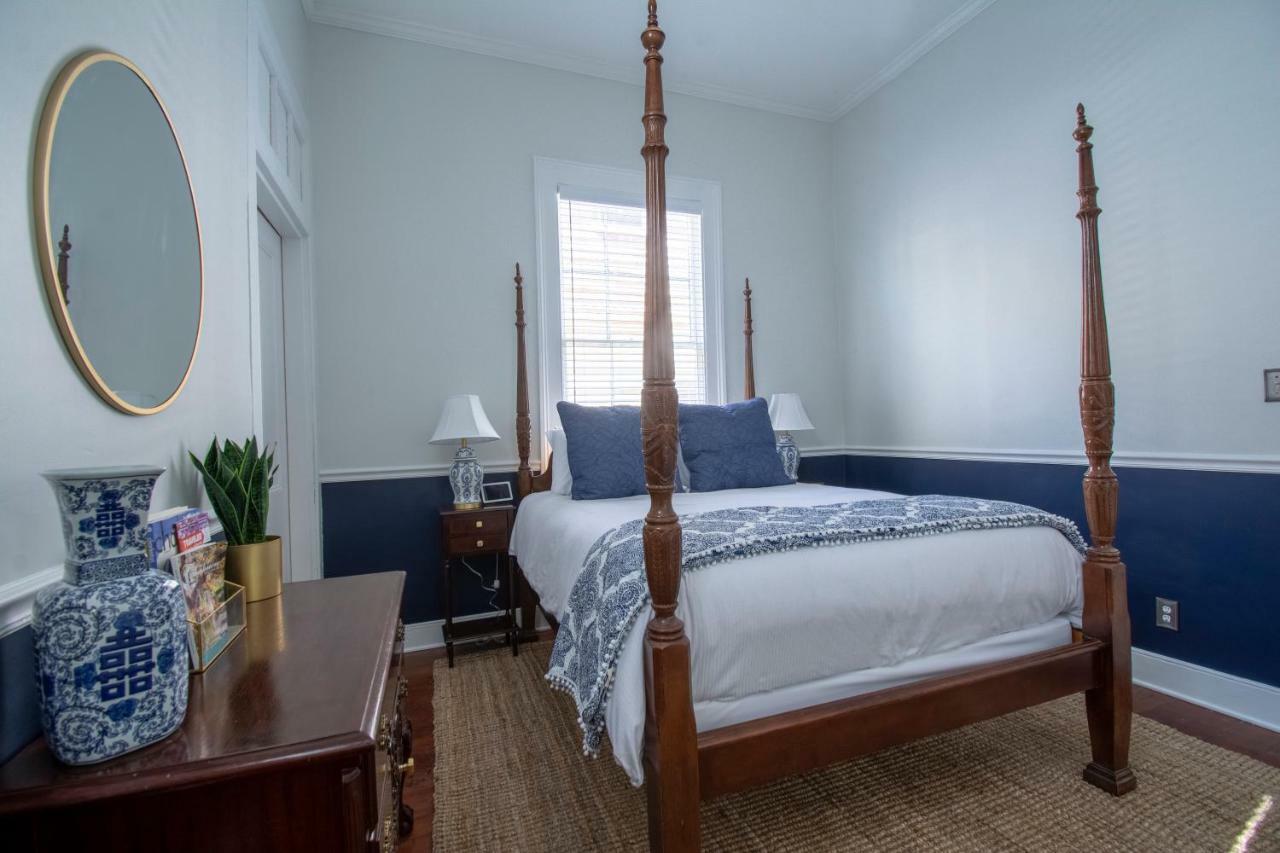 Daybed With Trundle In The Beautiful Ashley Inn 4 Blocks From King St Charleston Luaran gambar