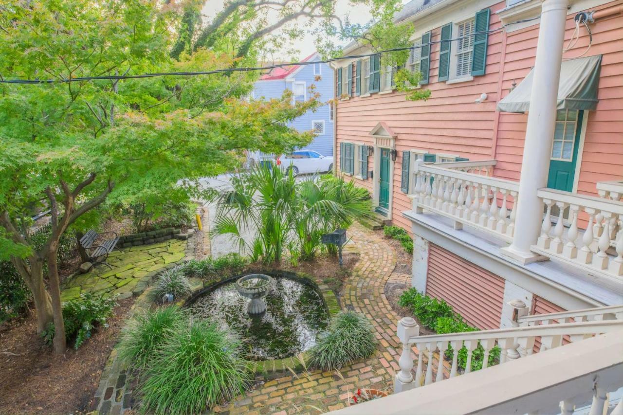 Daybed With Trundle In The Beautiful Ashley Inn 4 Blocks From King St Charleston Luaran gambar